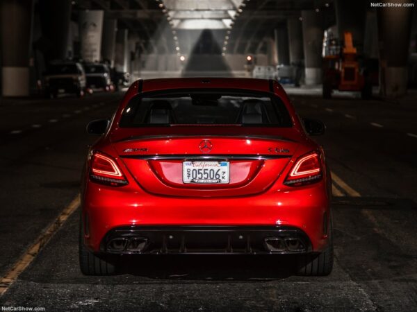 2019 賓士AMG C63 S - Image 5