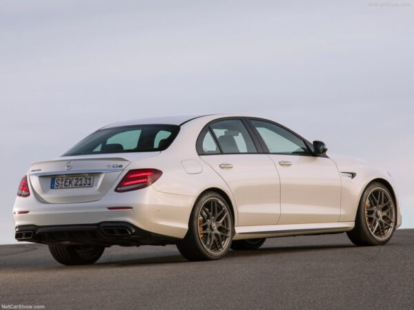 2017 賓士E63 AMG - Image 3