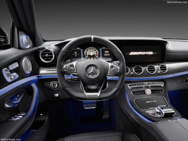 2017 賓士E63 AMG - Image 4